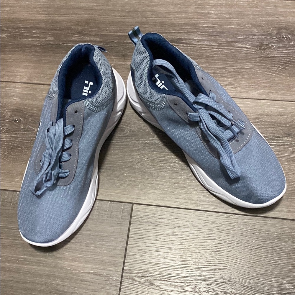 NWOT!‎ Hind Men's Blue Sneakers